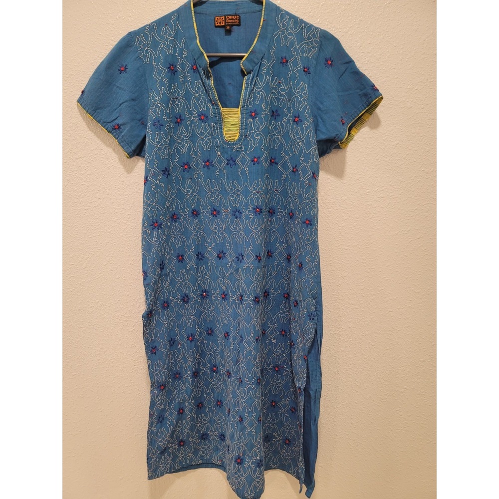 Kurti made in Bangladesh size 38 bright blue with Kantha stitch. us Medium